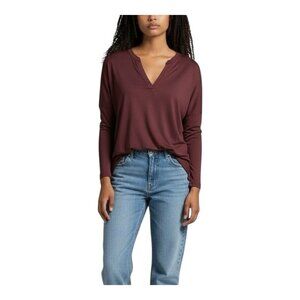 Lou & Grey Signaturesoft Bohemian Rouge Top Size Medium Maroon Long Sleeve NWT